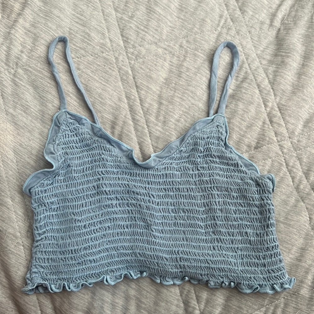 Blue ruffle cropped tank top